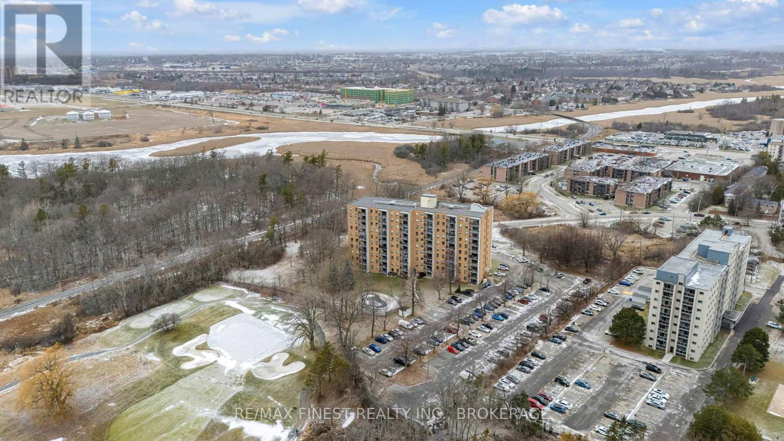 312 - 66 Greenview Drive, Kingston (Central City West), Ontario  K7M 7C5 - Photo 5 - X12646148