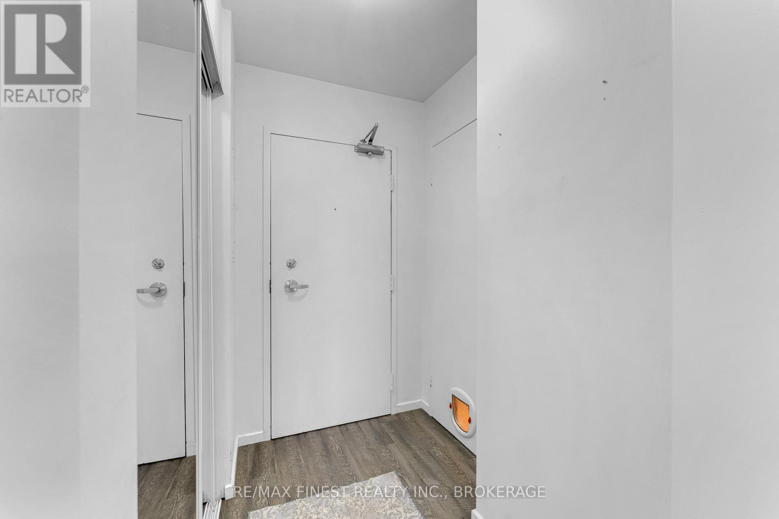 312 - 66 Greenview Drive, Kingston (Central City West), Ontario  K7M 7C5 - Photo 8 - X12646148