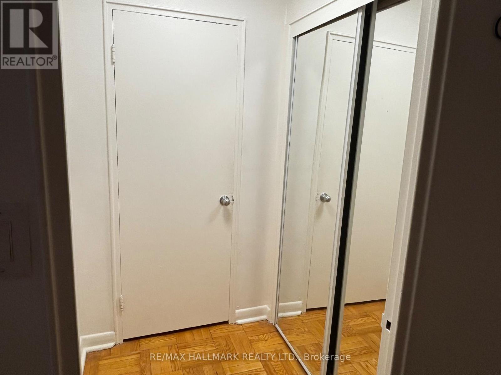 207 - 134 Lawton Boulevard, Toronto, Ontario  M4V 2A4 - Photo 5 - C12642360