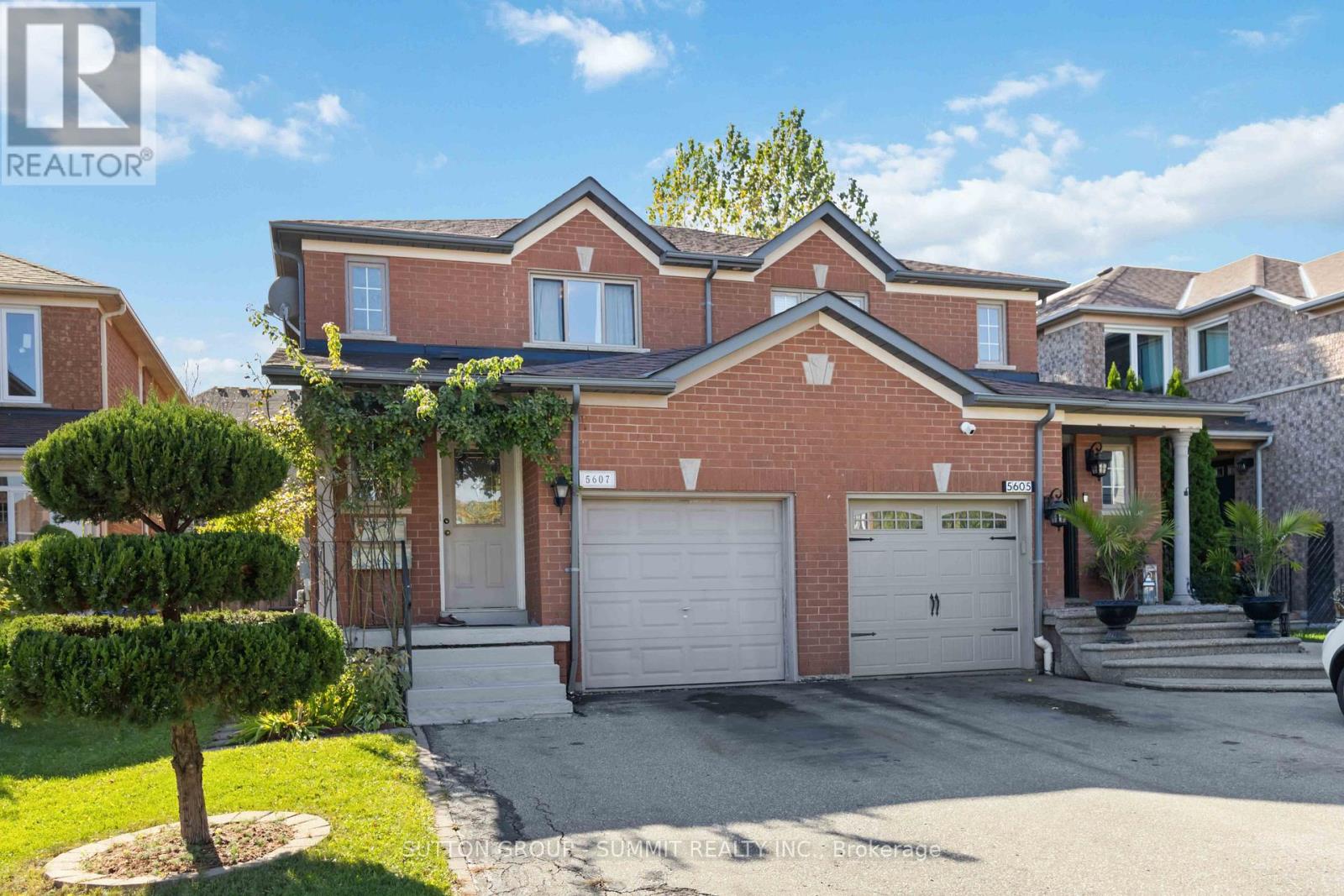 5607 PALMERSTON CRESCENT, Mississauga, Ontario