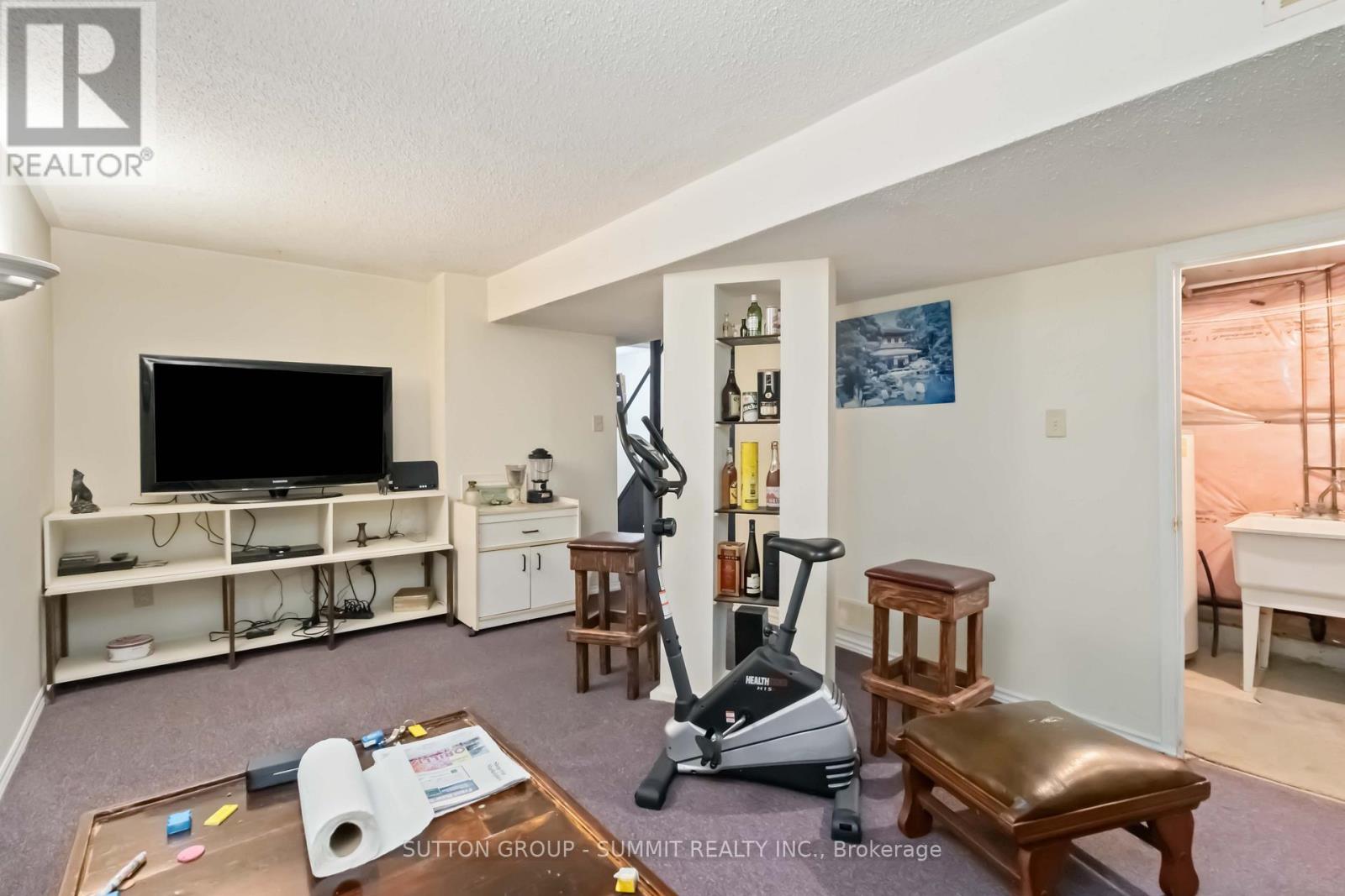 5607 Palmerston Crescent, Mississauga, Ontario  L5M 5Y6 - Photo 12 - W12470727