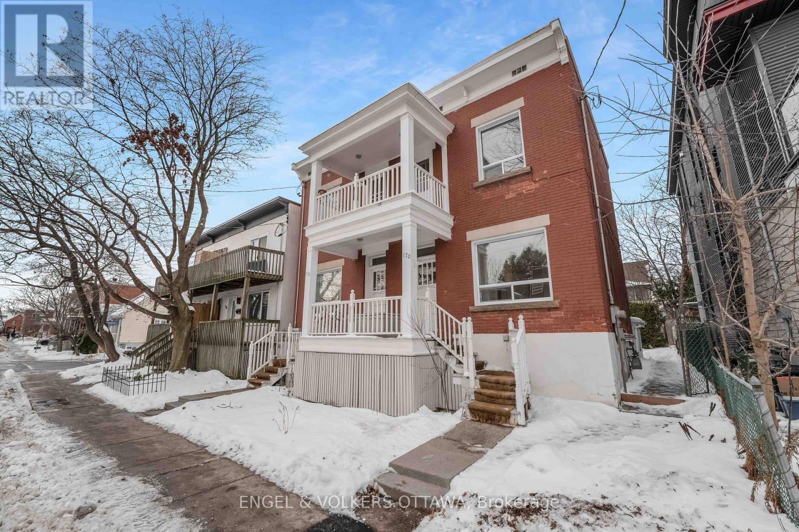 2 - 170 Ivy Crescent, Ottawa, Ontario  K1M 1X6 - Photo 2 - X12646194