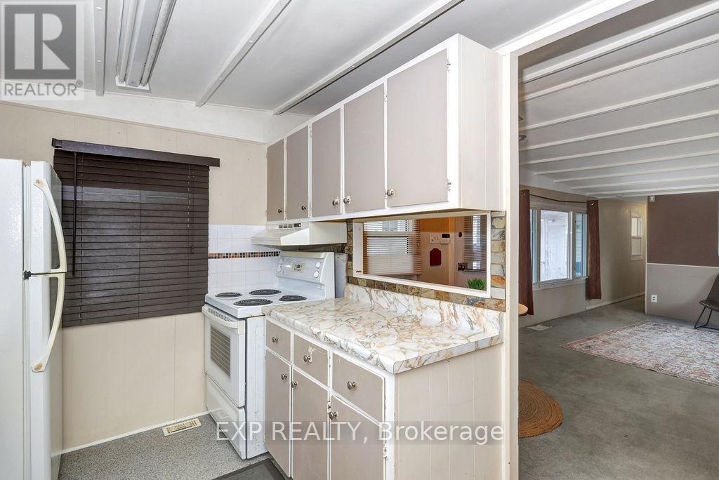 9 Dell Avenue, Ottawa, Ontario  K2H 7R4 - Photo 11 - X12646198