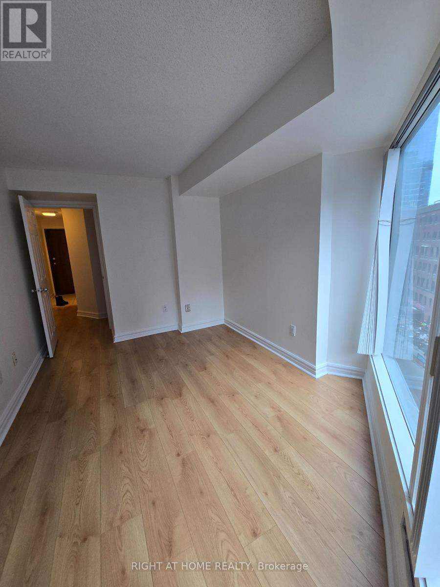 905 - 33 University Avenue, Toronto, Ontario  M5J 2S7 - Photo 18 - C12645608