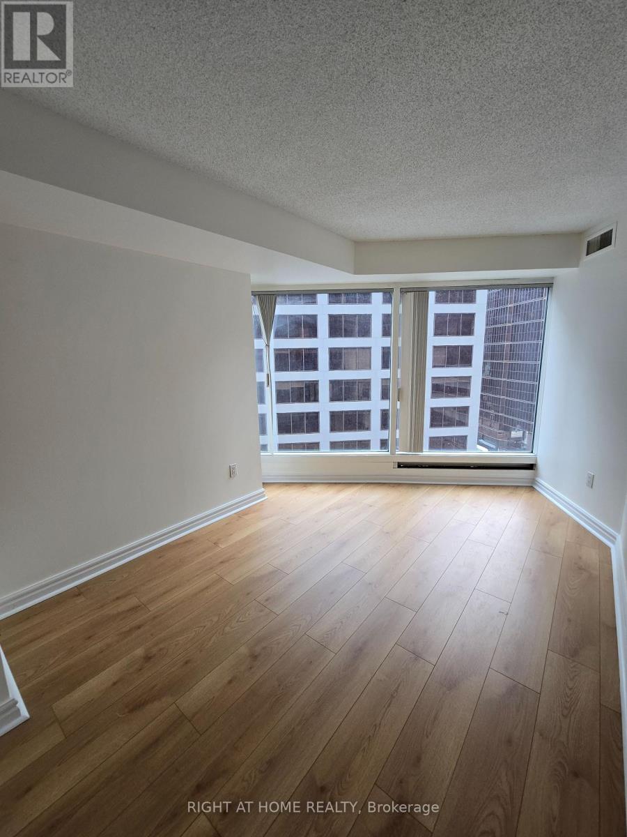 905 - 33 University Avenue, Toronto, Ontario  M5J 2S7 - Photo 19 - C12645608