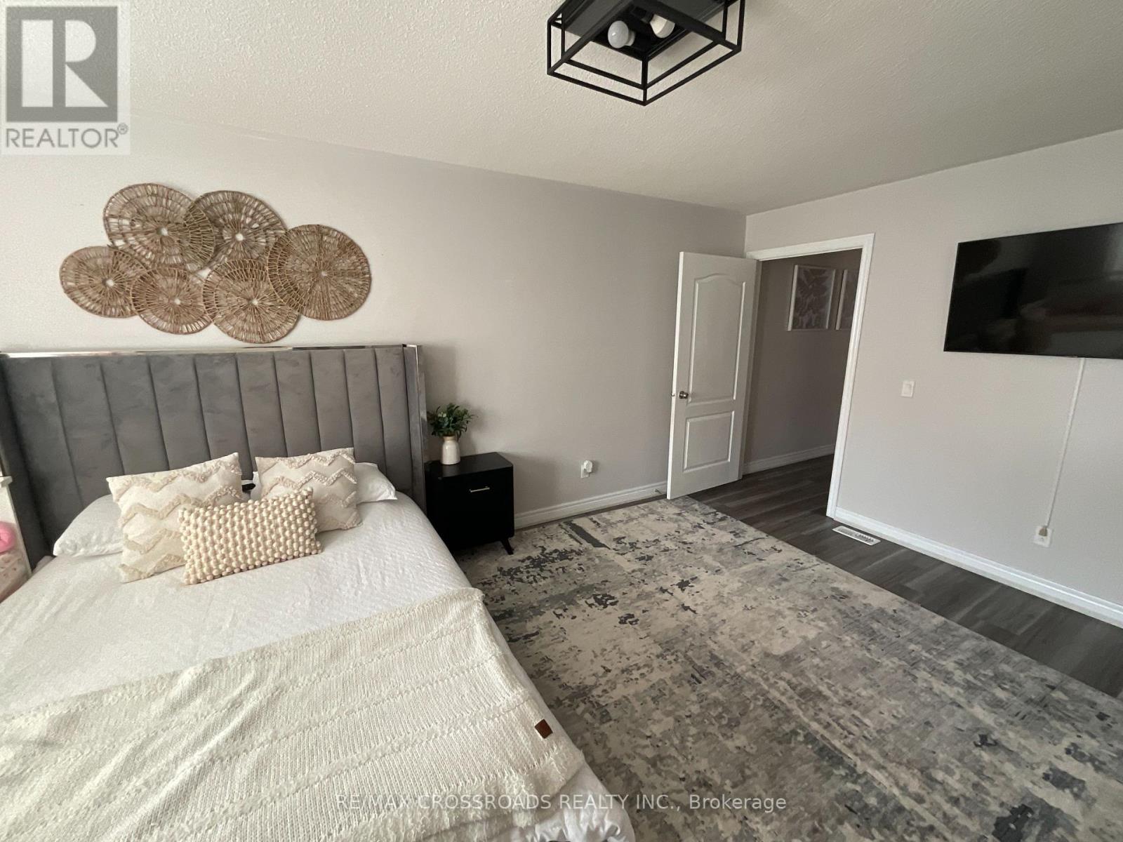 855 Miltonbrook Crescent, Milton, Ontario  L9T 7P5 - Photo 12 - W12645946