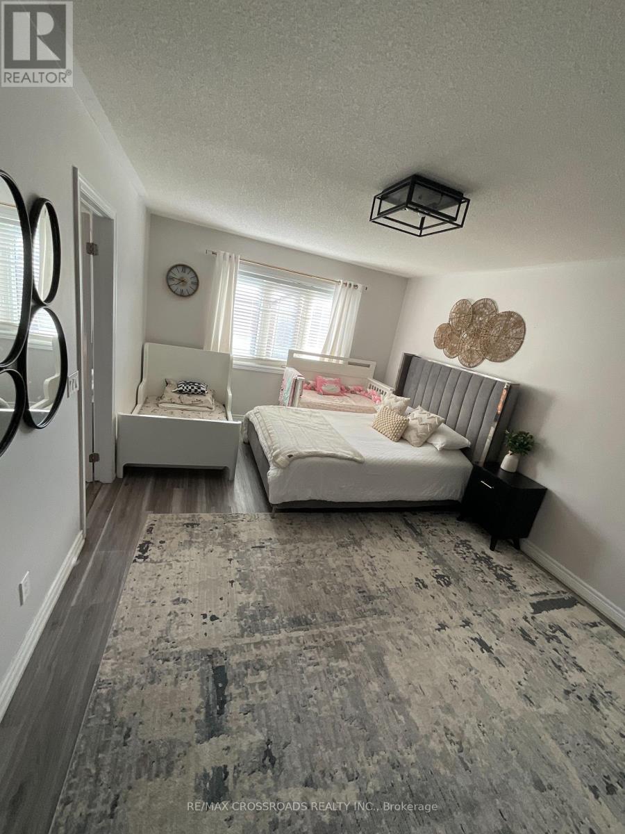 855 Miltonbrook Crescent, Milton, Ontario  L9T 7P5 - Photo 13 - W12645946