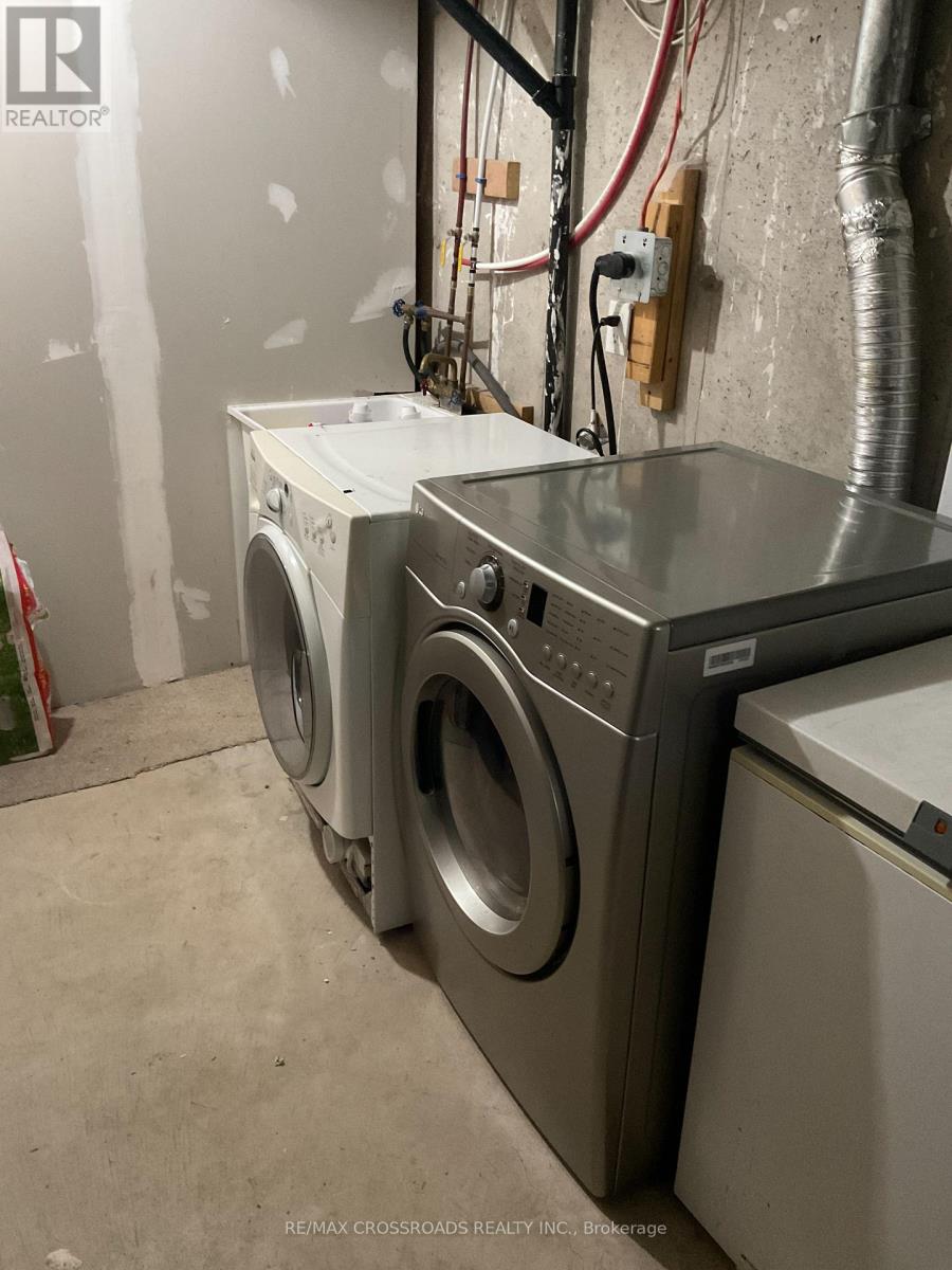 855 Miltonbrook Crescent, Milton, Ontario  L9T 7P5 - Photo 24 - W12645946