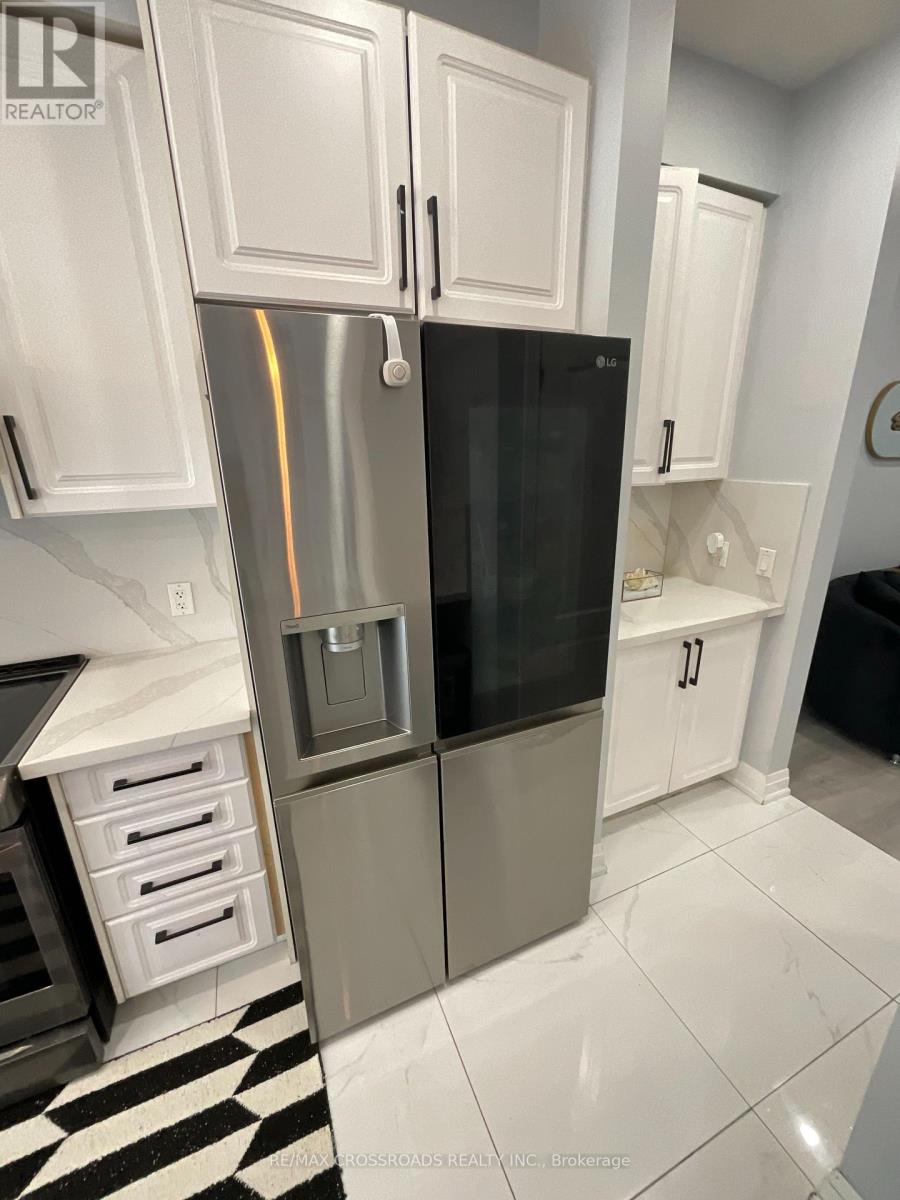 855 Miltonbrook Crescent, Milton, Ontario  L9T 7P5 - Photo 10 - W12645946