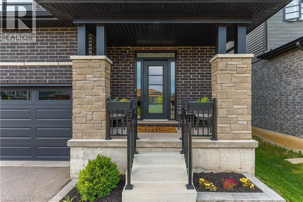 20 Cumberland Street, Brantford, Ontario  N3S 7M5 - Photo 3 - 40791956