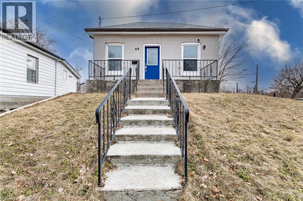 89 MAITLAND Street, brantford, Ontario