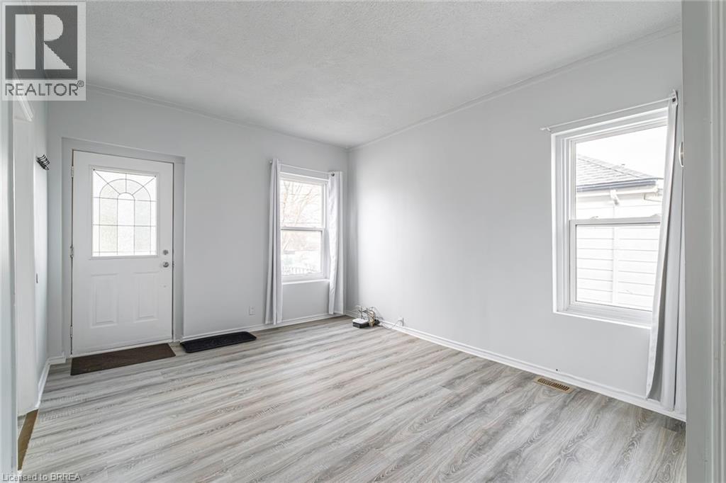89 Maitland Street, Brantford, Ontario  N3S 6L5 - Photo 5 - 40794684