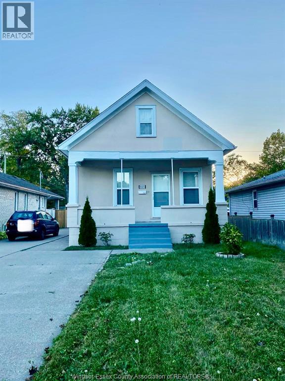 943 Lauzon Road, Windsor, Ontario  N8S 3M4 - Photo 2 - 25031940