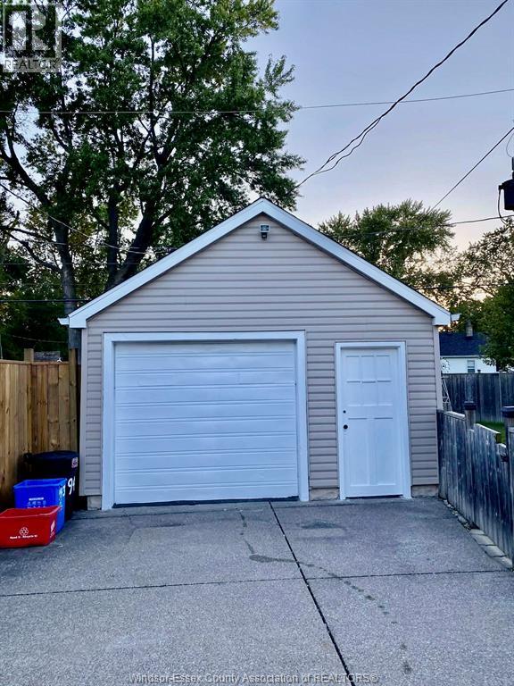 943 Lauzon Road, Windsor, Ontario  N8S 3M4 - Photo 30 - 25031940