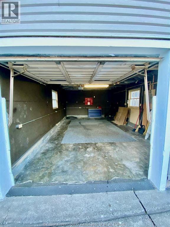 943 Lauzon Road, Windsor, Ontario  N8S 3M4 - Photo 31 - 25031940