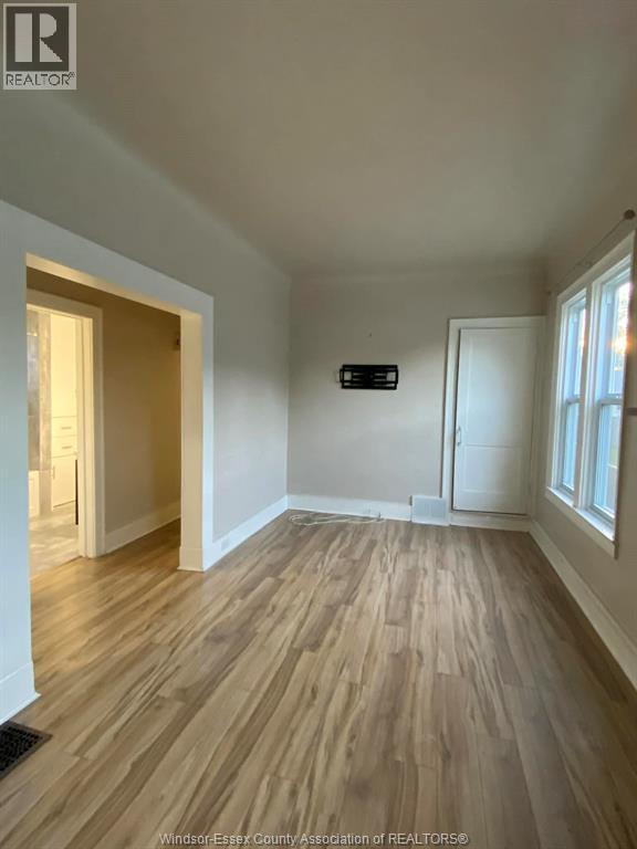 943 Lauzon Road, Windsor, Ontario  N8S 3M4 - Photo 4 - 25031940