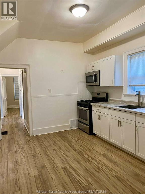 943 Lauzon Road, Windsor, Ontario  N8S 3M4 - Photo 9 - 25031940