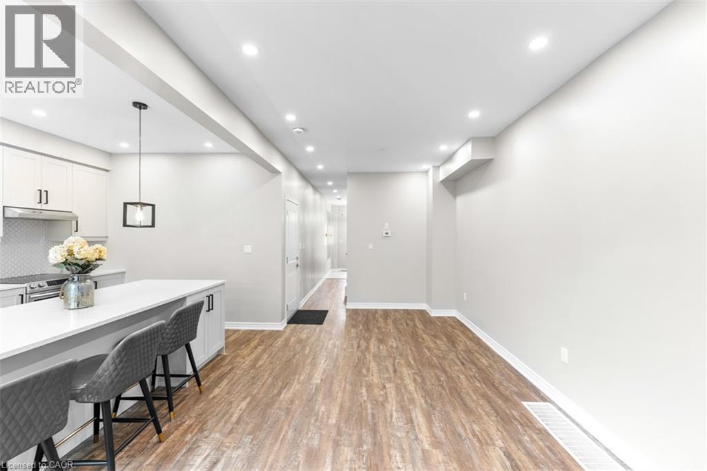 12 Lindsay Way, Grimsby, Ontario  L3M 0H6 - Photo 11 - 40794785