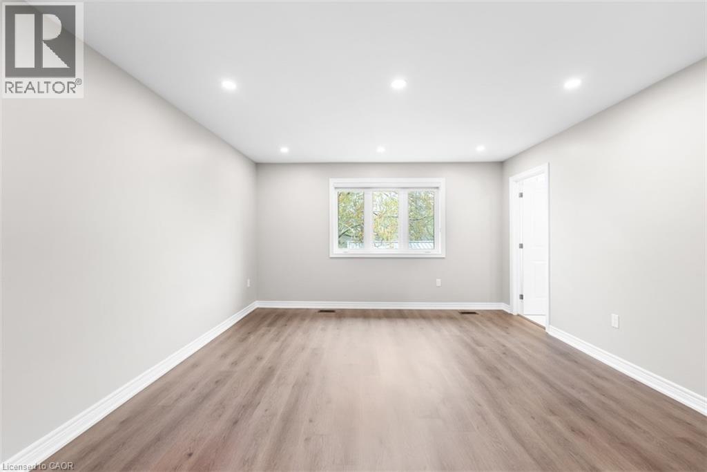 12 Lindsay Way, Grimsby, Ontario  L3M 0H6 - Photo 23 - 40794785