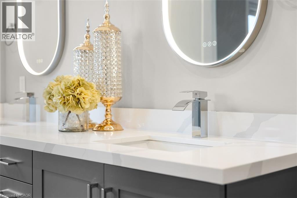 12 Lindsay Way, Grimsby, Ontario  L3M 0H6 - Photo 26 - 40794785