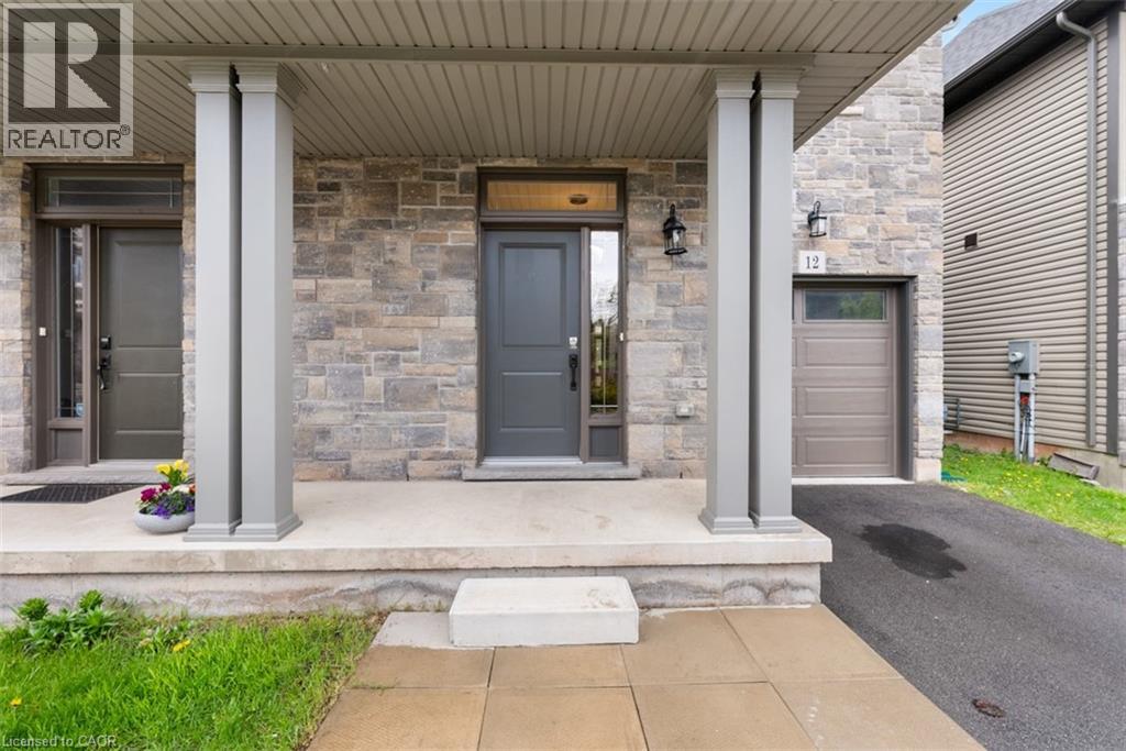 12 Lindsay Way, Grimsby, Ontario  L3M 0H6 - Photo 3 - 40794785