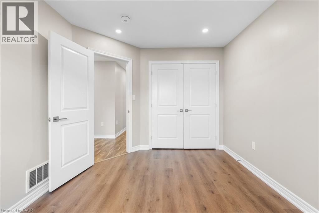 12 Lindsay Way, Grimsby, Ontario  L3M 0H6 - Photo 30 - 40794785