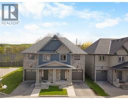 12 LINDSAY Way, Grimsby, Ontario