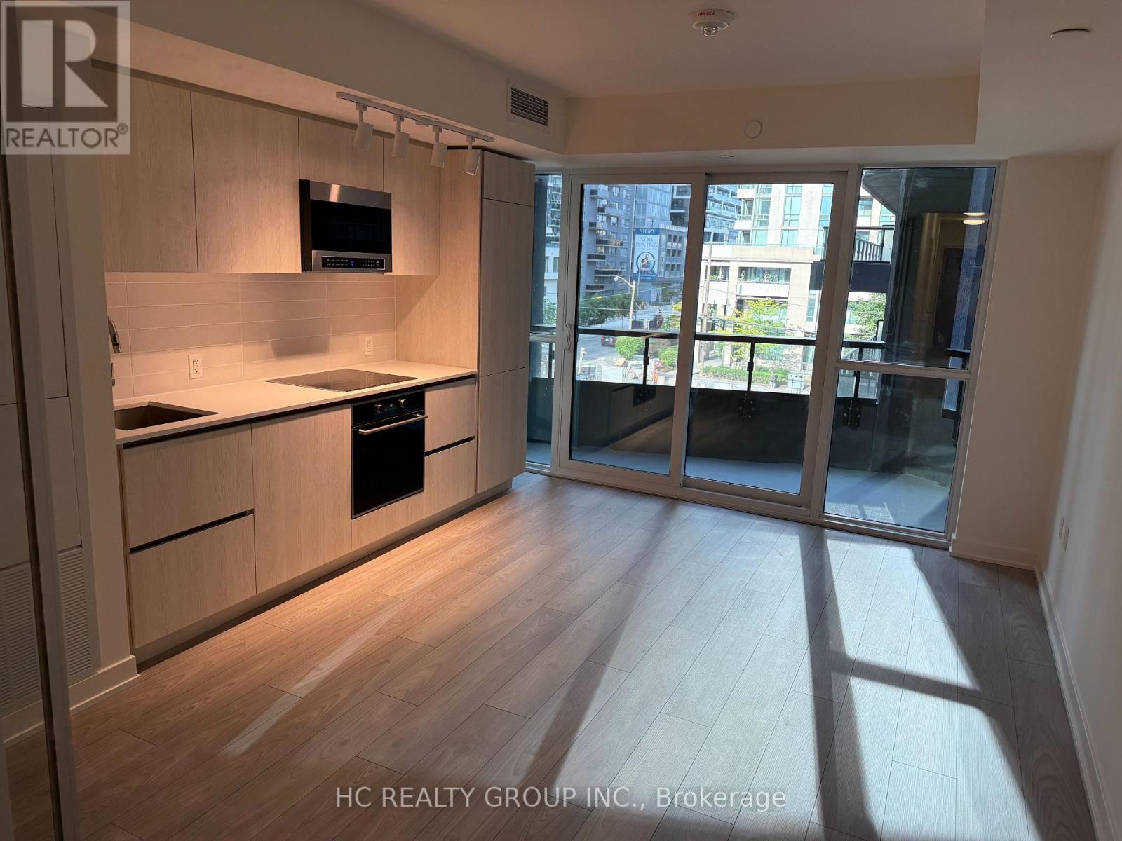 305 - 110 Broadway Avenue, Toronto, Ontario  M4P 1V7 - Photo 5 - C12646208