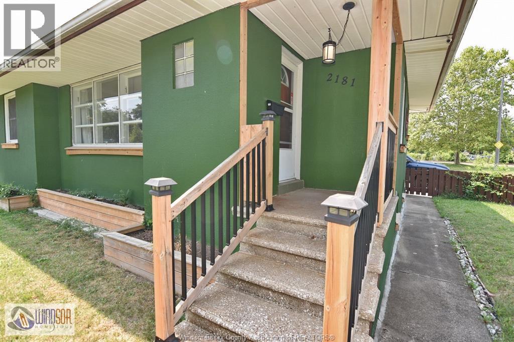 2181 Parent, Windsor, Ontario  N8W 2E2 - Photo 7 - 25031946