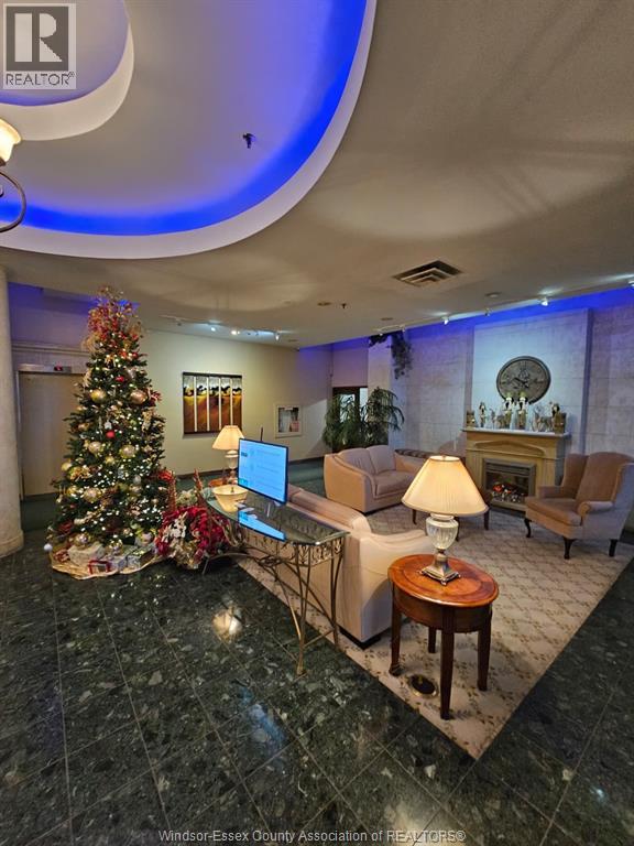 515 Riverside Drive West Unit# 1303, Windsor, Ontario  N9A 7C3 - Photo 2 - 25031948