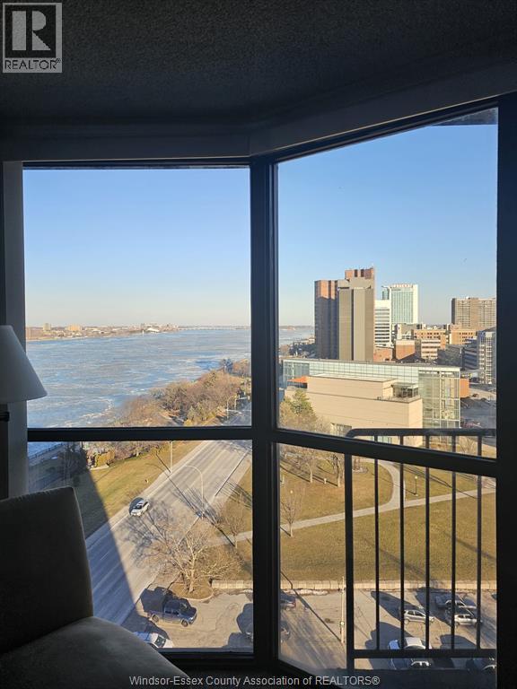 515 Riverside Drive West Unit# 1303, Windsor, Ontario  N9A 7C3 - Photo 27 - 25031948