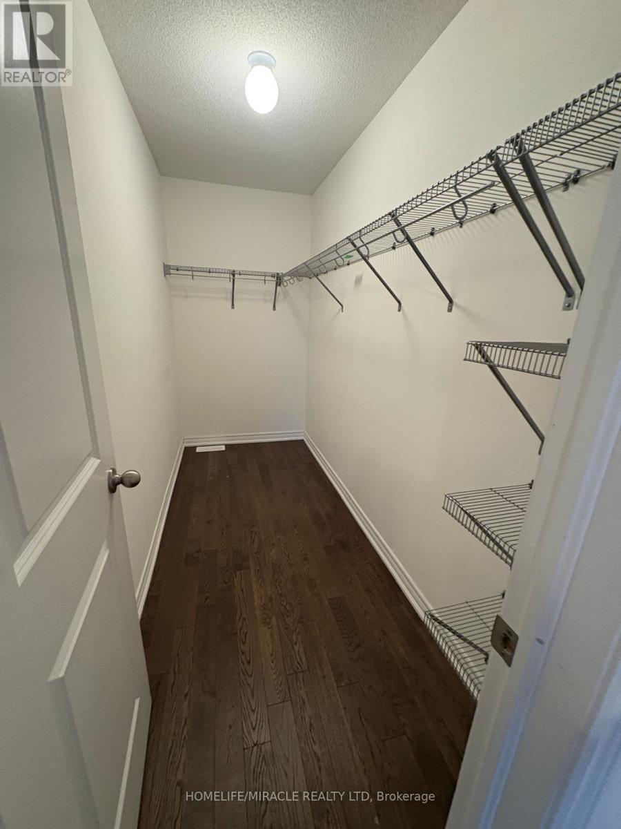 5 Donald Stewart Road, Brampton, Ontario  L7A 5J8 - Photo 24 - W12644778