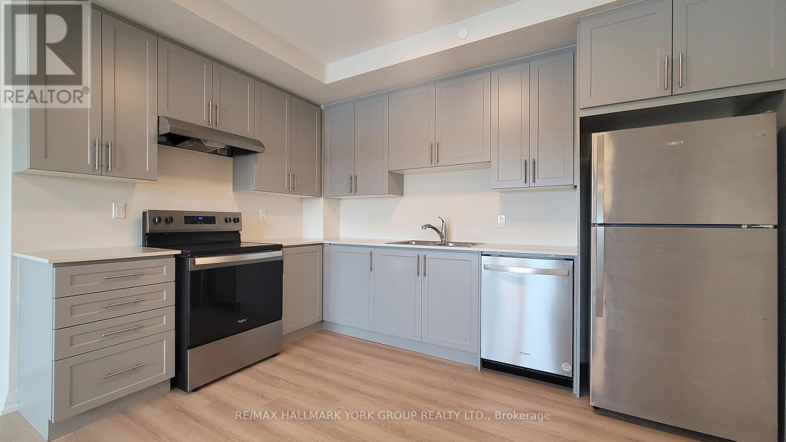 509 (Lp09) - 13042 Yonge Street, Richmond Hill, Ontario  L4E 1N6 - Photo 7 - N12646196