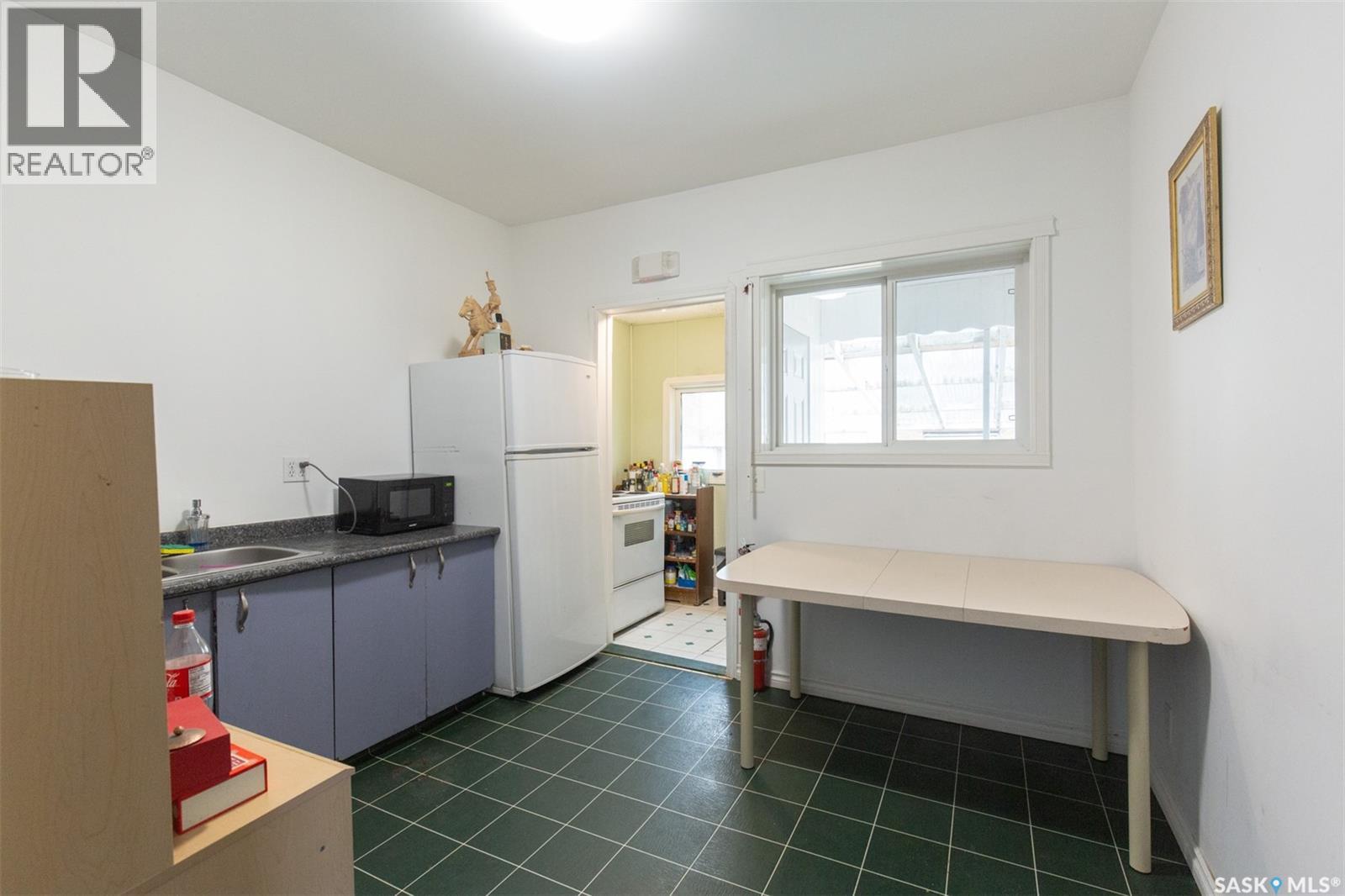 348 High Street W, Moose Jaw, Saskatchewan  S6H 1S9 - Photo 11 - SK025845