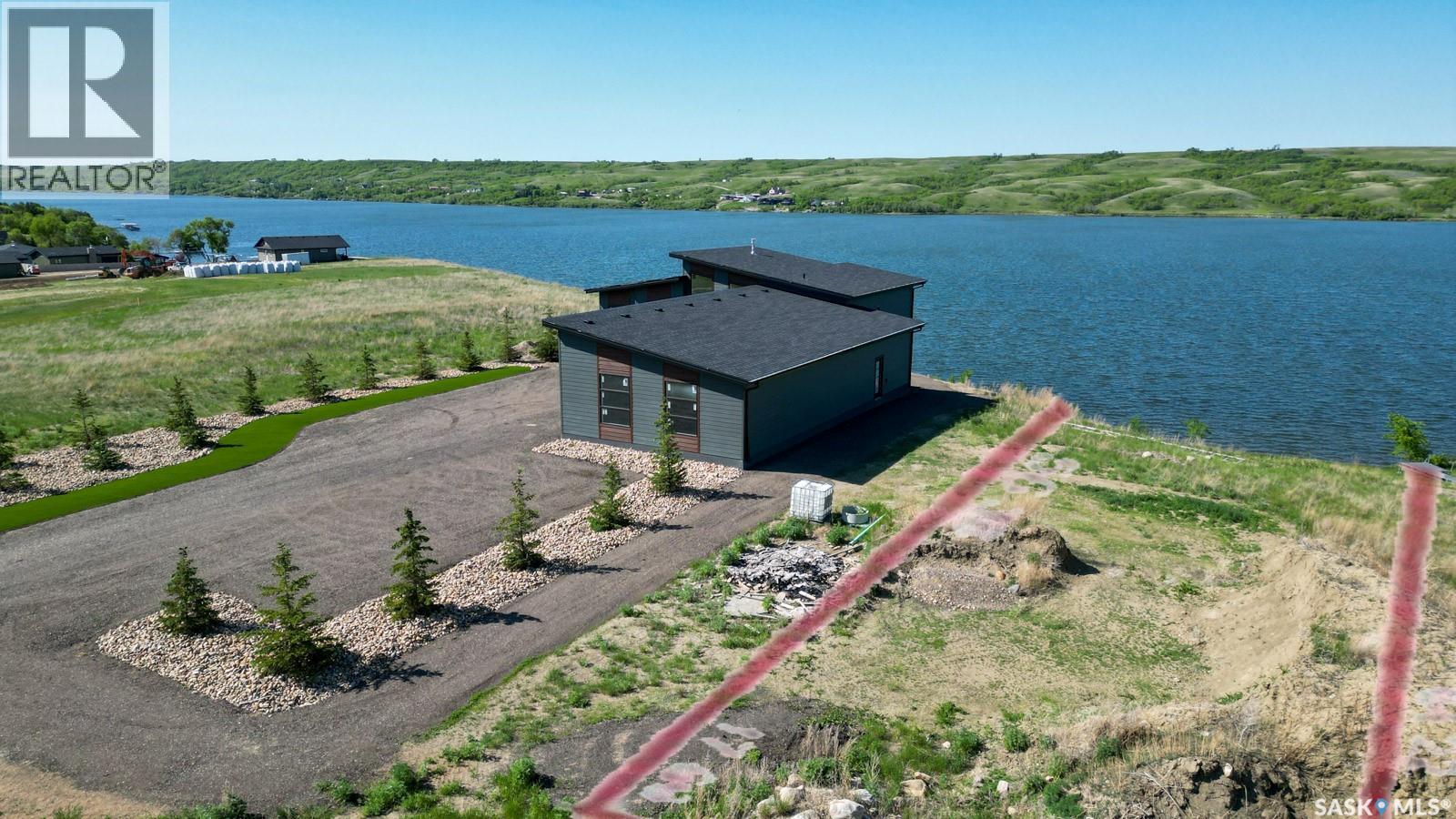 13 Sunset Boulevard, North Grove, Saskatchewan  S0G 1P0 - Photo 3 - SK025840