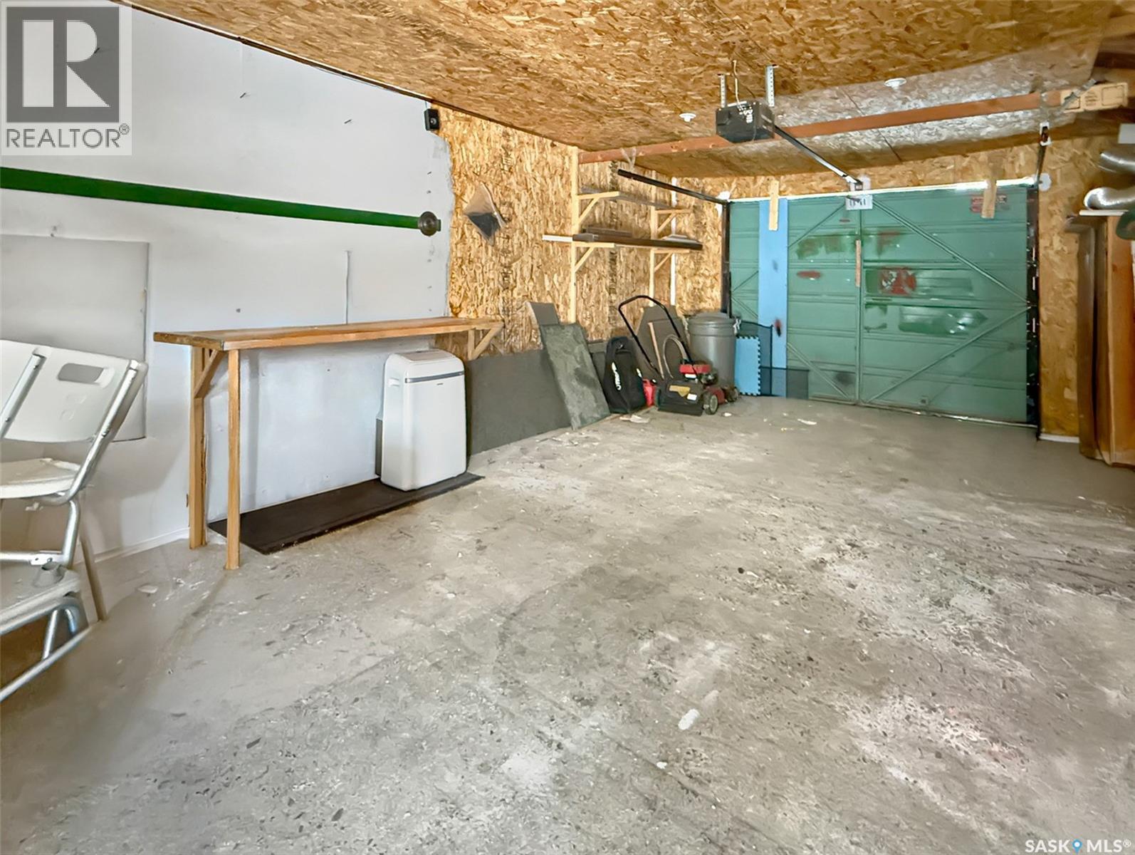 226 4th Avenue Se, Swift Current, Saskatchewan  S9H 3L5 - Photo 23 - SK025835