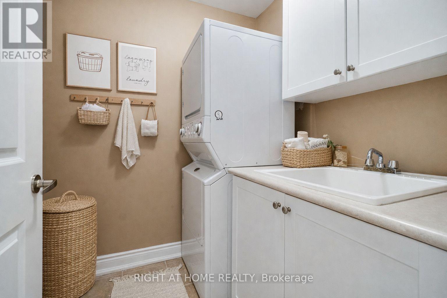 6 - 99 Brant Street, Oakville, Ontario  L6K 2Z5 - Photo 16 - W12646138