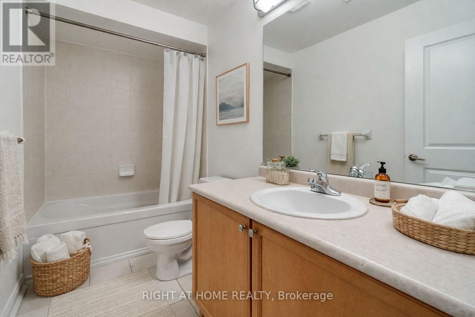 6 - 99 Brant Street, Oakville, Ontario  L6K 2Z5 - Photo 18 - W12646138