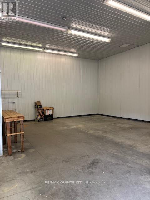 911-913 County Road 13, Prince Edward County (South Marysburg Ward), Ontario  K0K 2P0 - Photo 16 - X12136122