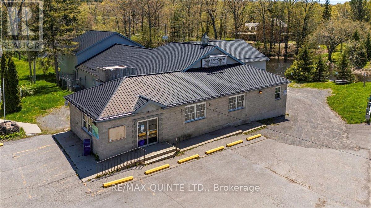 911-913 COUNTY ROAD 13, prince edward county (south marysburg ward), Ontario