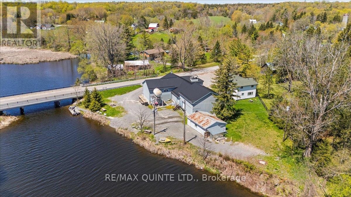 911-913 County Road 13, Prince Edward County (South Marysburg Ward), Ontario  K0K 2P0 - Photo 9 - X12136122