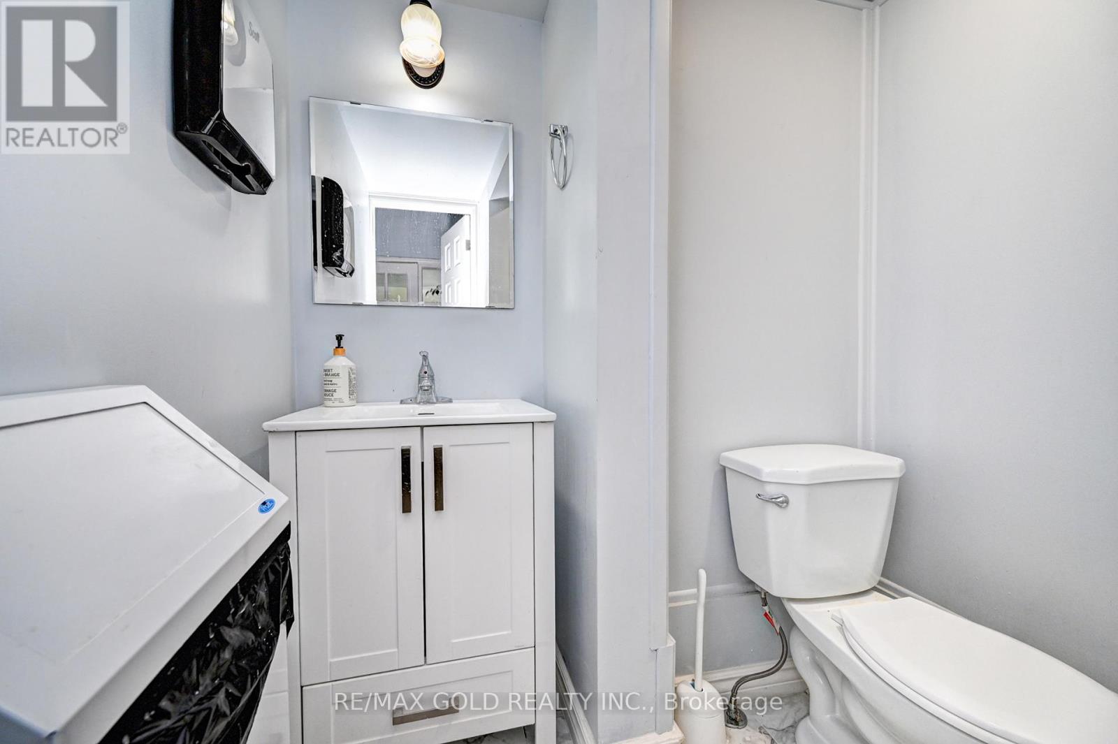 15 Ainslie Street N, Cambridge, Ontario  N1R 3J3 - Photo 10 - X12646154