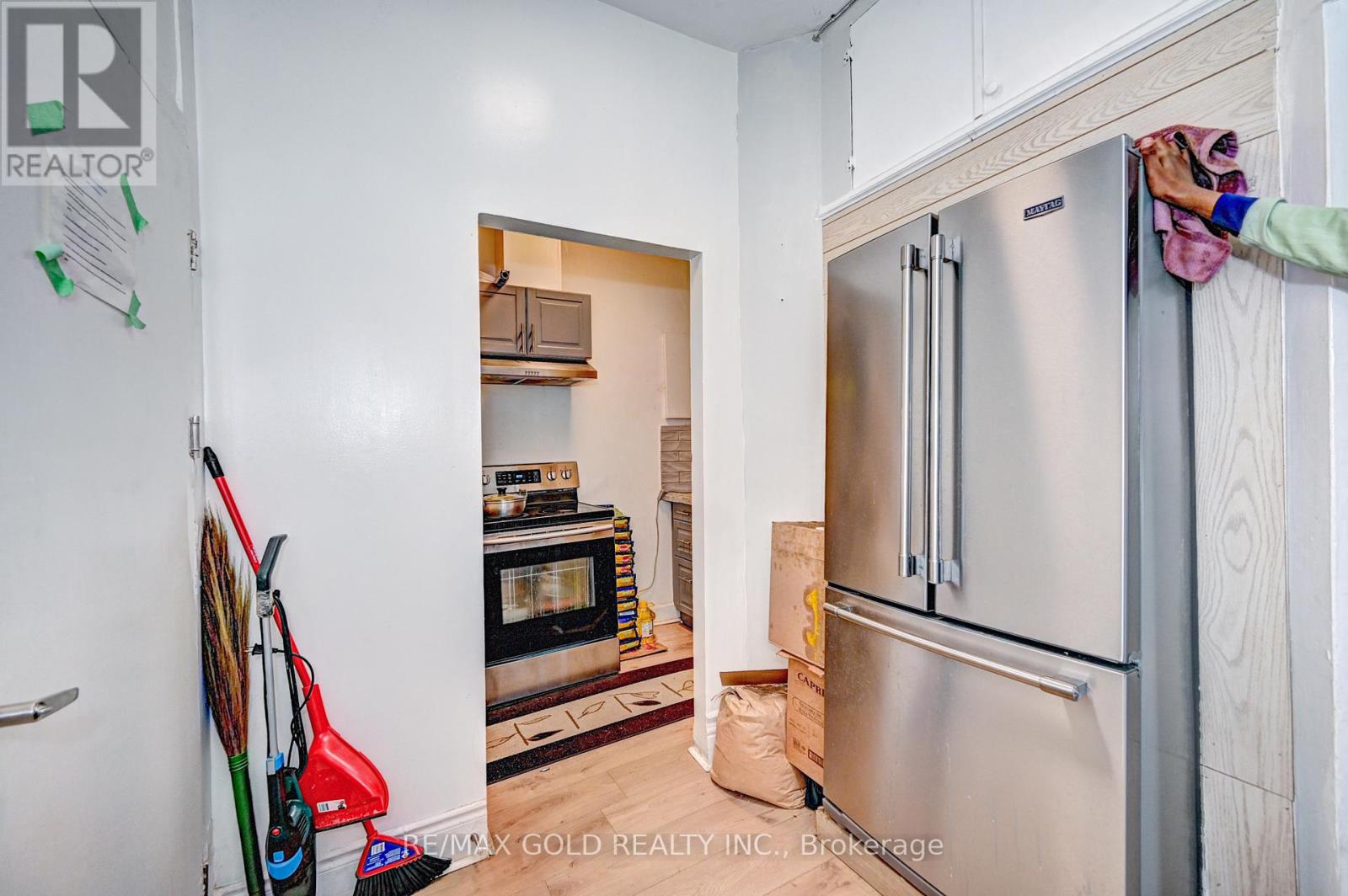 15 Ainslie Street N, Cambridge, Ontario  N1R 3J3 - Photo 25 - X12646154