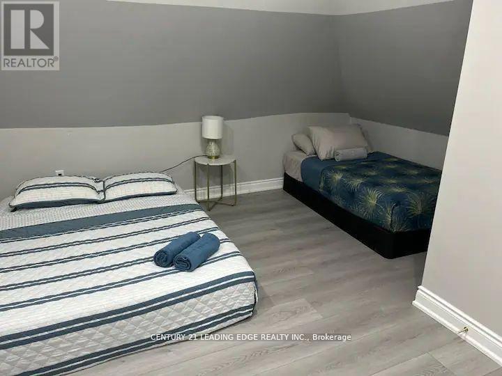 5595 Wesley Place, Niagara Falls, Ontario  L2E 3Z4 - Photo 18 - X12646158