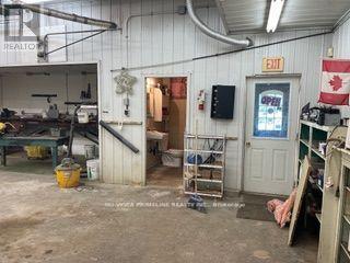 5612 James Street, Lucan Biddulph (Lucan), Ontario  N0M 2J0 - Photo 16 - X12646336