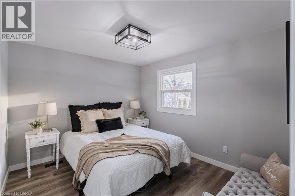 234 Grand Street, Brantford, Ontario  N3R 4C4 - Photo 21 - 40794507