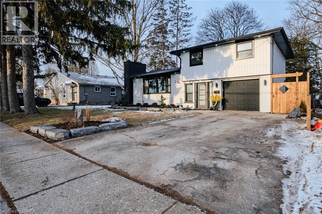 234 Grand Street, Brantford, Ontario  N3R 4C4 - Photo 34 - 40794507