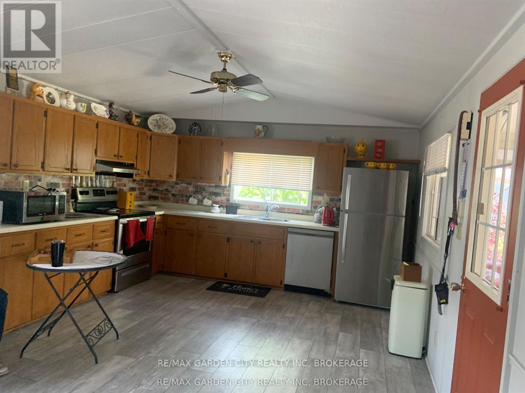 327 - 3033 Townline Road S, Fort Erie, Ontario  L0S 1S1 - Photo 12 - X12646266