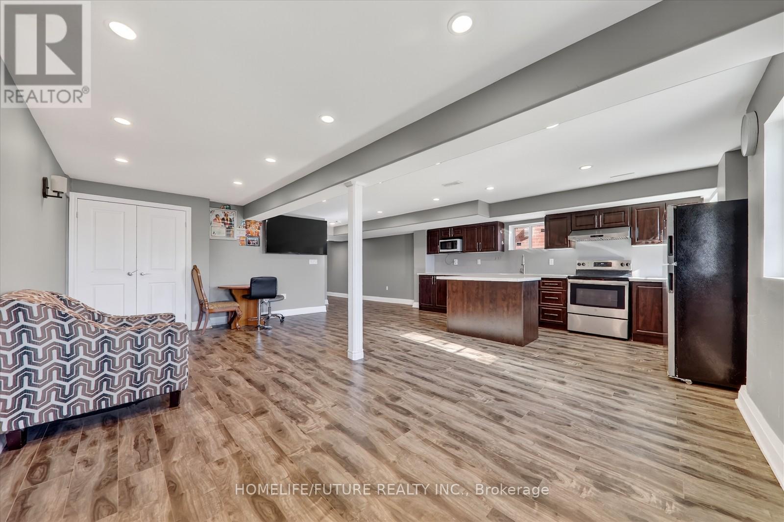 1010 Dashwood Court, Pickering, Ontario  L1V 2P8 - Photo 36 - E12605006