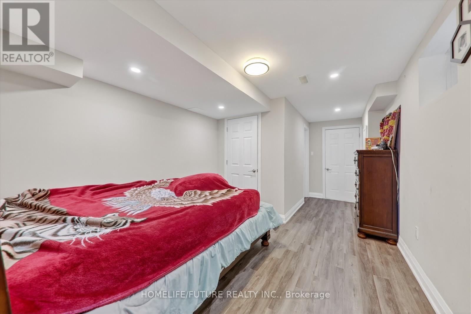 1010 Dashwood Court, Pickering, Ontario  L1V 2P8 - Photo 38 - E12605006